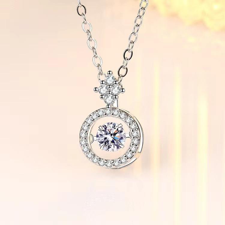 Rose Gold Beating Heart-warming Necklace for Women Ins Women's Design Sense Pendant Accessories