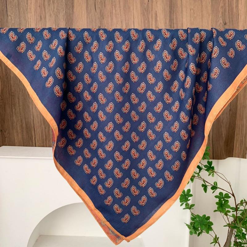 Square scarf new neck scarf scarf small shawl travel bag headscarf versatile cashew flower silk scarf