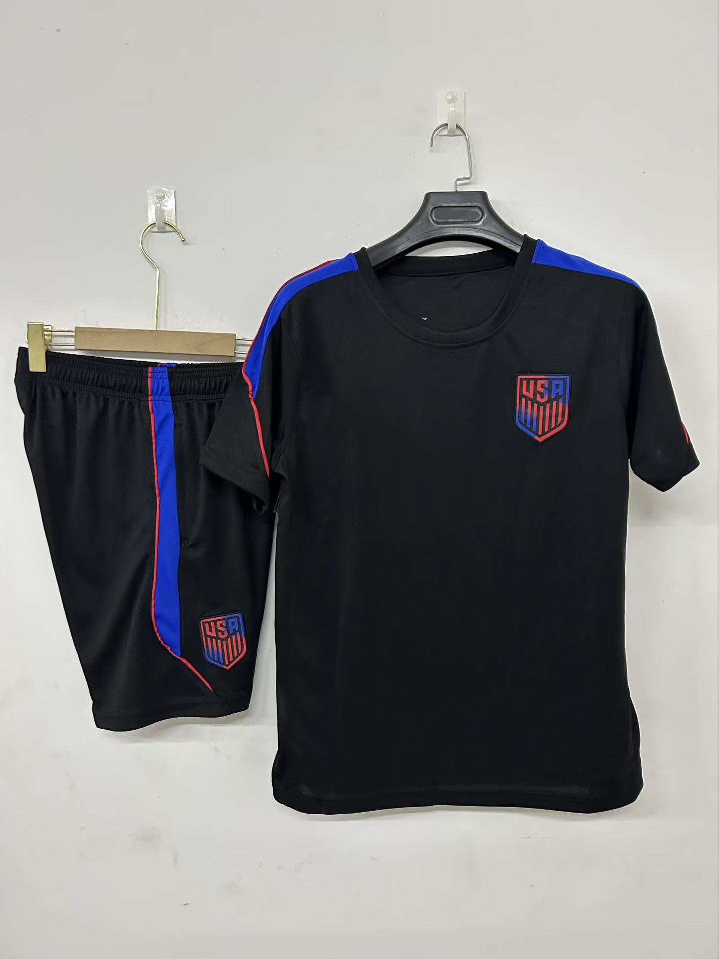 

New Brazil United States England South Korea France Argentina Spain Football Suit Short-sleeved Adult Training S