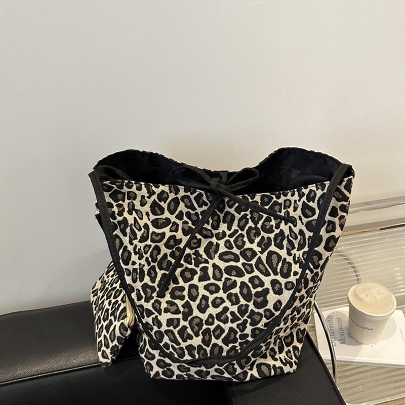 Korean Double Sided Leopard Print Bucket Shoulder Bag , Stylish Leopard Print Handbag for Women, Fashion Bow Large Capacity Crossbody Bag