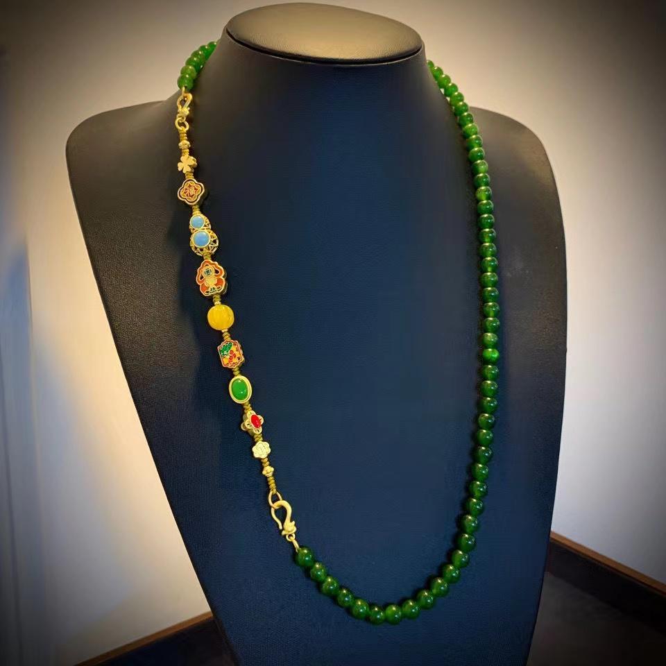 Natürliche grüne chinesische Chalcedon-Jade, handgefertigte Halskette, modischer Charm-Schmuck, Geschenke