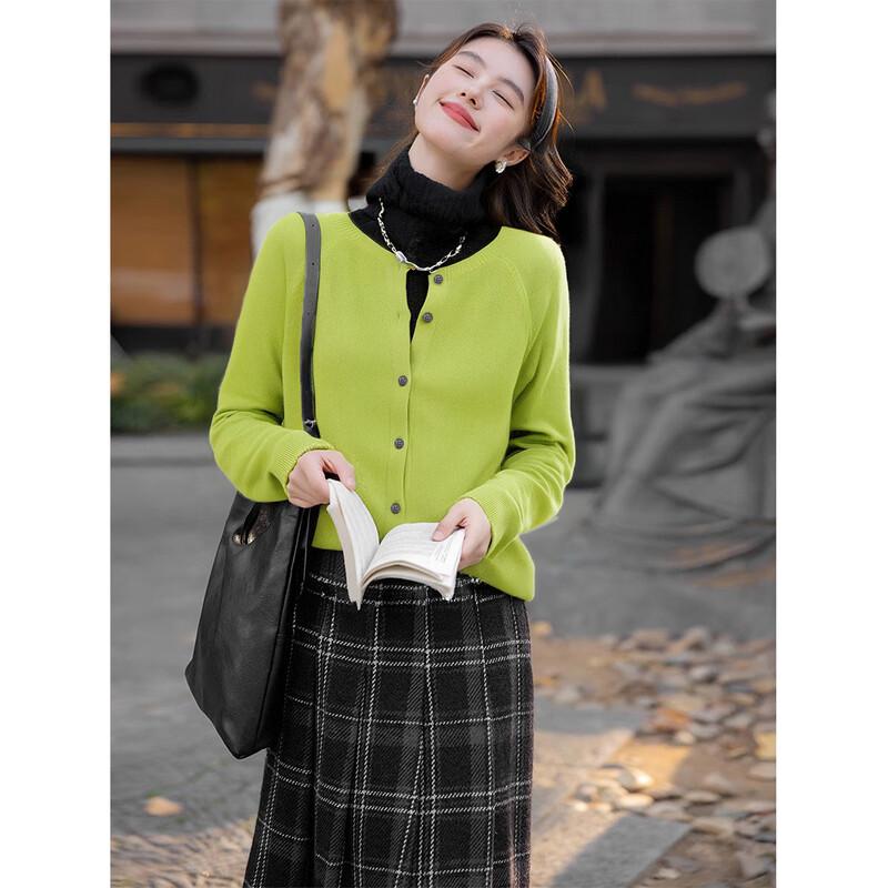 

MOCANA Women s Long-Sleeve Wool Sweater One Size