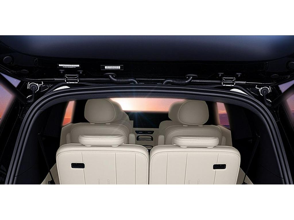 Diepblauw S09 Kofferbakmat voor Model 2025: Volledige Dekking Auto Interieur Accessoires