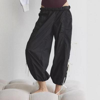 Dámské volné cargo kalhoty s bočním detailem na zavazování Streetwear styl 2025