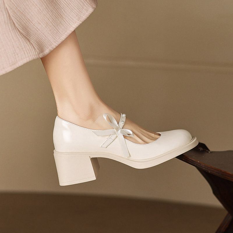 Krazing Pot Microfiber Round Toe Thick Med Heels Spring Summer Shoes Big Size 43 Pearl Bowtie Women Platform Pumps