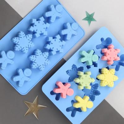 DIY Christmas Dessert Biscuit Chocolate Mould Snowflake Gingerbread Man Silicone Mold Child Handmade Tool Festival Baking Mold