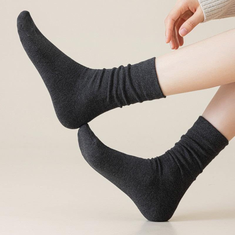 Women's Pure Cotton Autumn and Winter Boneless Women's Pile Socks Casual Cotton Socks Versatile Women's Socks Postpartum Socks