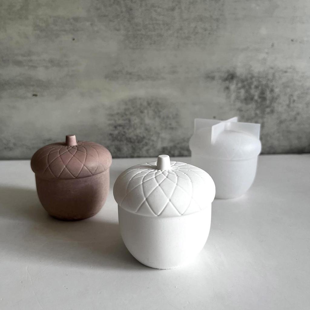 Elegant Hazelnut Designs Silicone Candle Mold Reusable and Easy Releasing Crafting Moulds Suitable for Candle Making