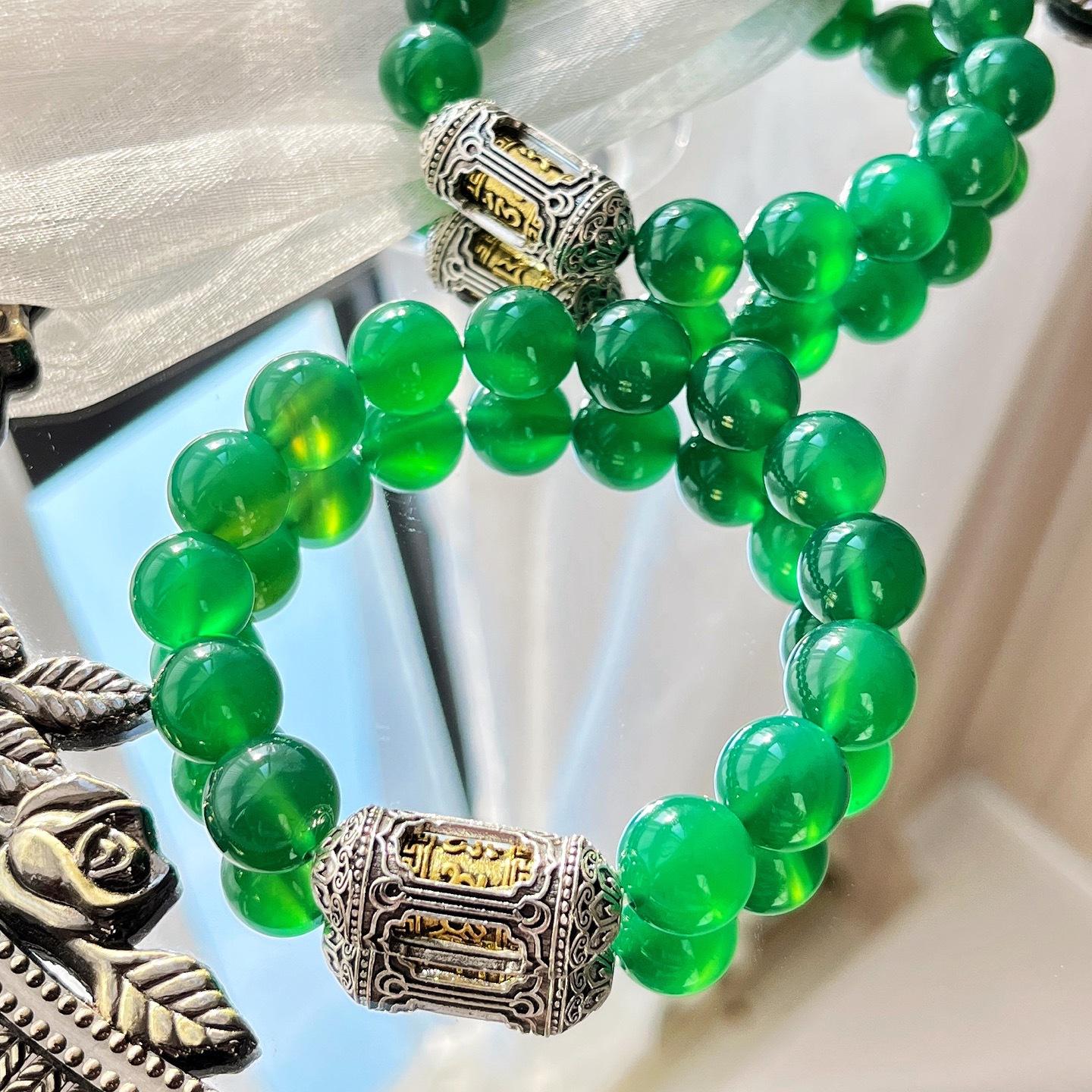 12Mm Emperor Green Vitreous Natural Chalcedony Agate Bracelet