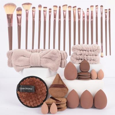 40dílná sada kosmetických nástrojů a make-upu, plná sada velkých kombinovaných sad, čisticí prostředek na obličej a make-up.