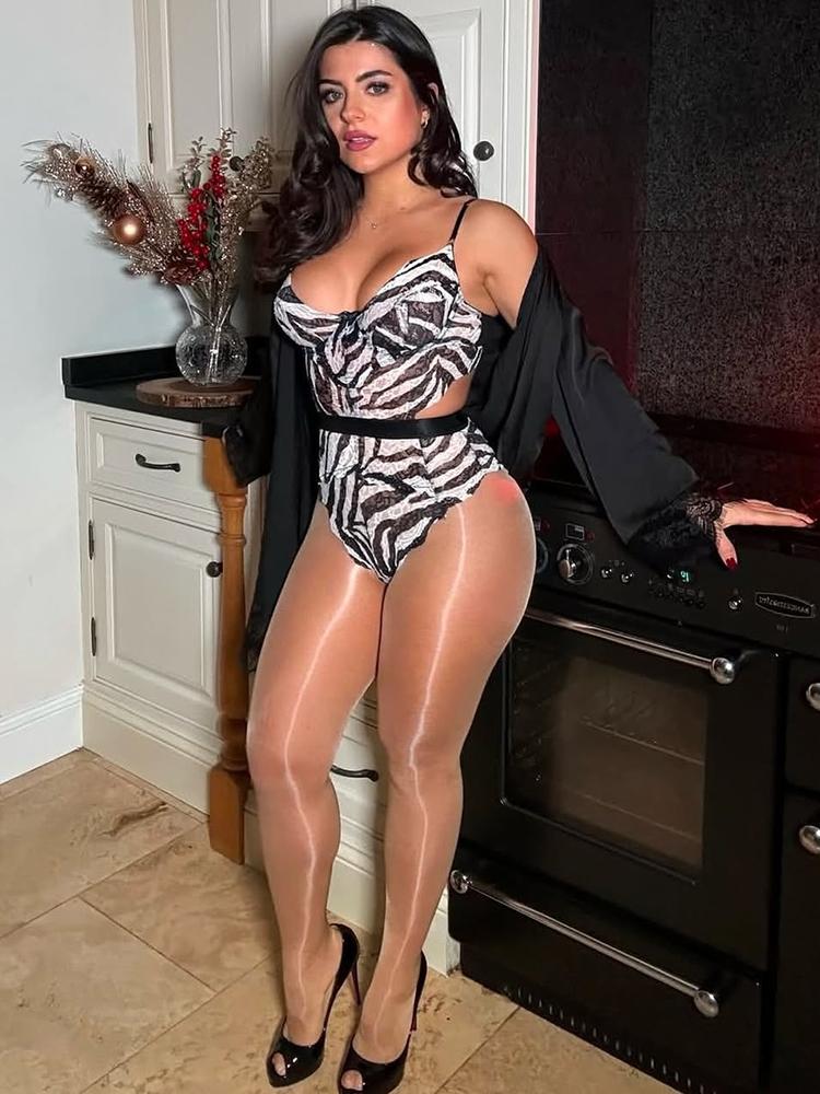 8D Oil Shiny Tights Women Nylon High Waist Silk Oil Shimmer Sheer Stocking Glossy Hosiery Streetwear Sexy Party Pantyhose 2025