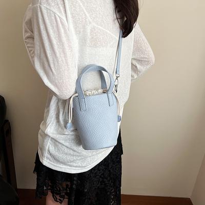 Niche Bucket Bag Women's Summer Simple and Versatile Fashion Trend Casual Shoulder Messenger Bag