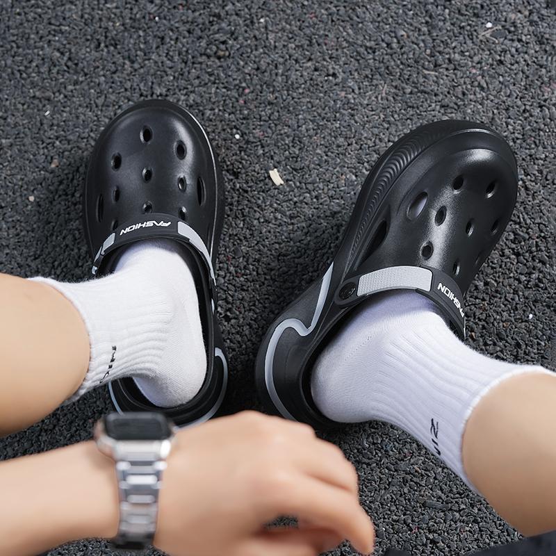 Men EVA Closed Toe Clogs Lightweight Summer Garden Shoes Dormitory Campus Footwear Rainy Day Daily Wear Lightweight Comfortable