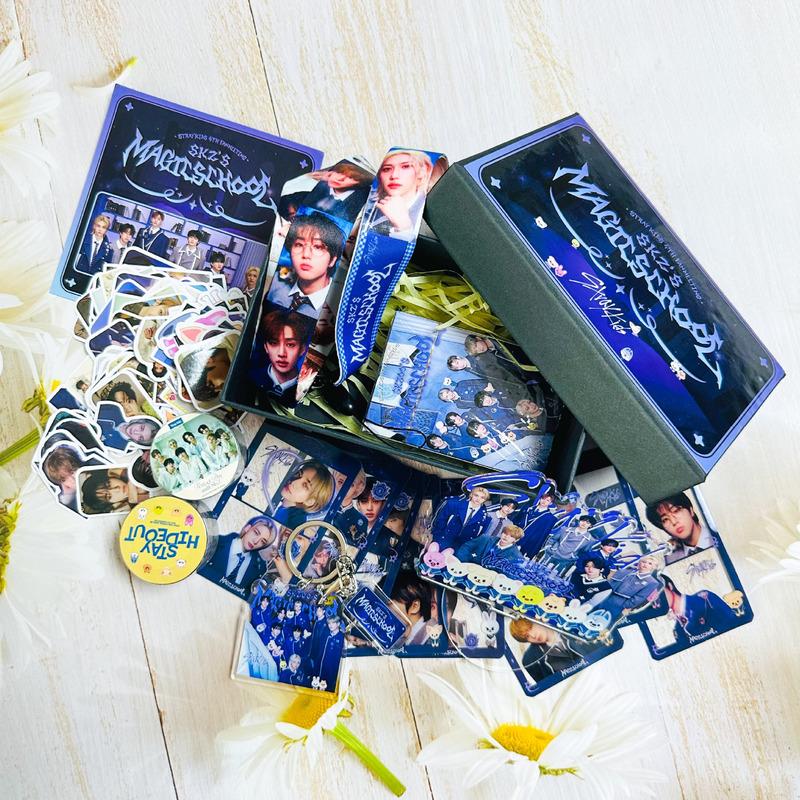 Skzoo Geschenkbox Fotoalbum Karma Umfeld Zu Einer Marke Aufkleber Kleine Karte Lanyard Set Überraschungsgeschenk.