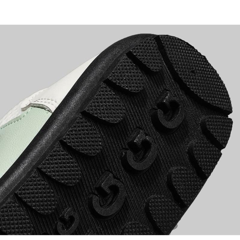 Популярная мужская дышащая обувь для вождения со скользкой сеткой. Модная мужская — фото 6