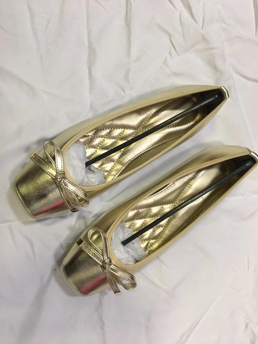 

Женская мода повседневные удобные туфли на плоской подошве с квадратным носком из искусственной кожи, женские балетки для девочек, милые, золотистые, большой размер 43 41