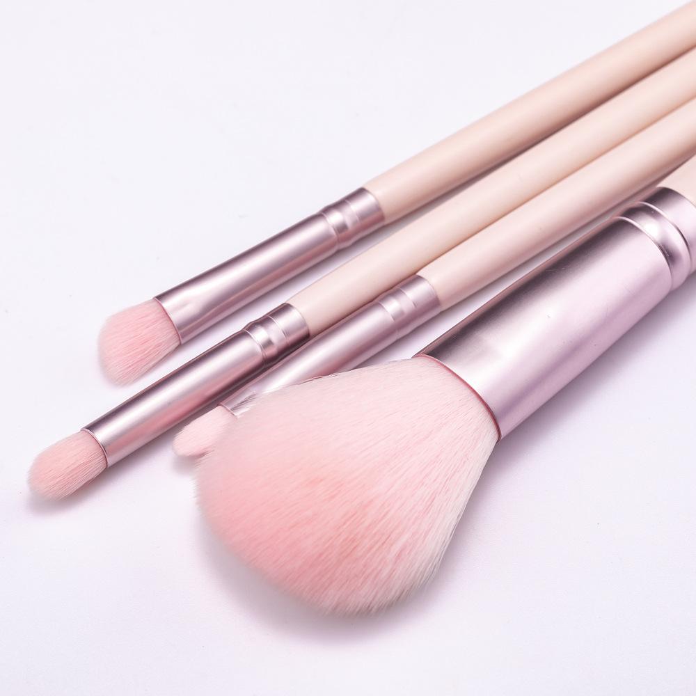 New 4 makeup brushes set Rose gold loose powder eyeshadow brush, blush brush, beginner beauty tool