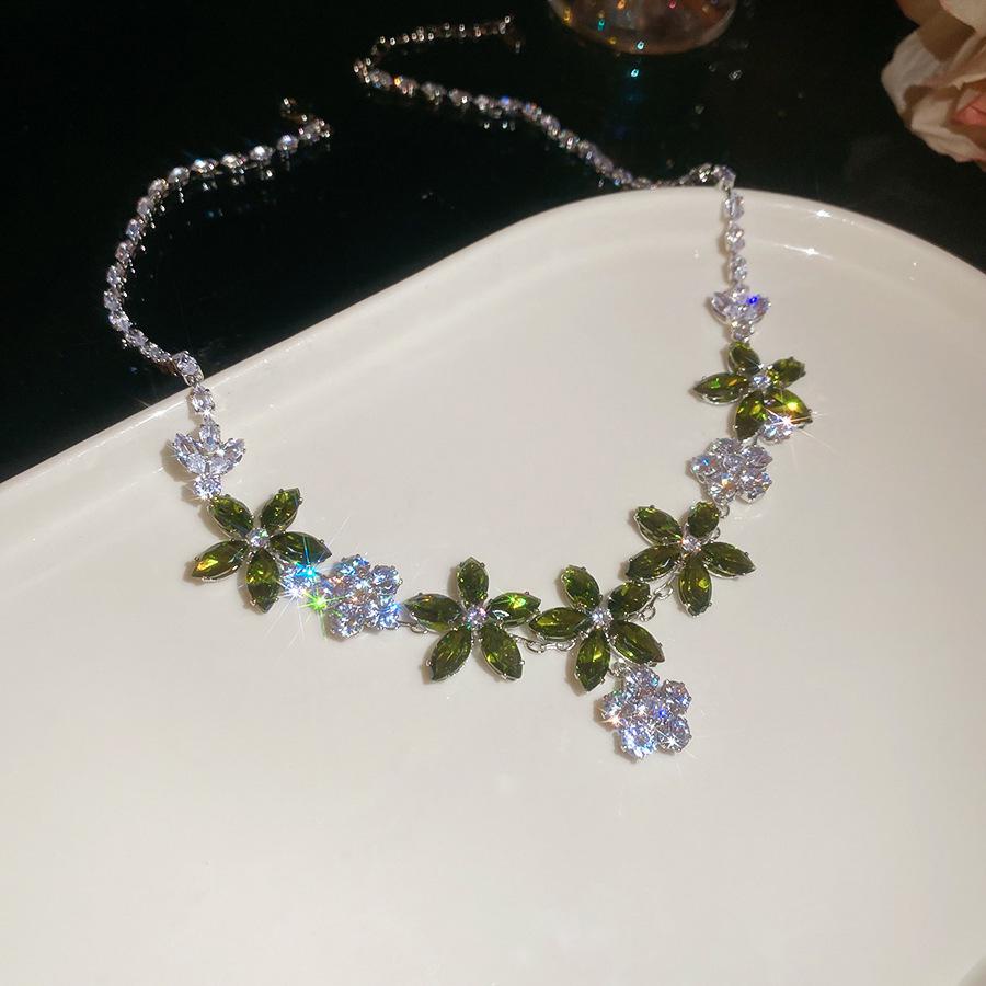 Zircon Floral Water Drop Pendant Earrings & Necklace Set - Trendy Design Clavicle Chain Accessory