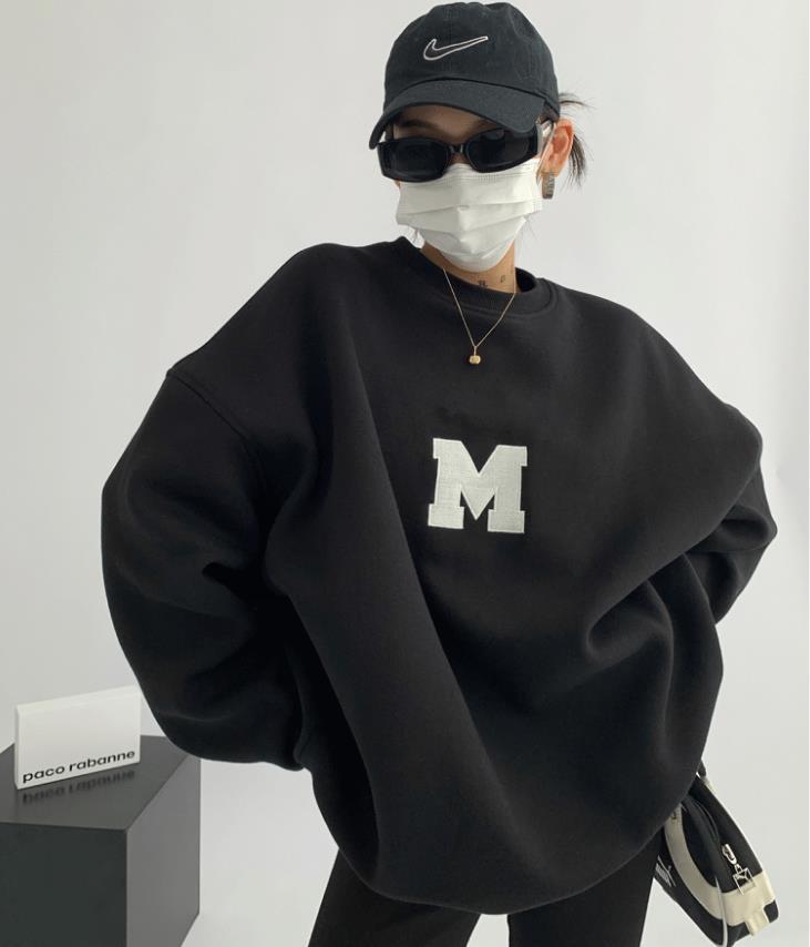 Women Loose Pullover Hoodies Students Fashion Embroidered Letter Sweatshirt Ladies Round Neck Sweater Velvet Autumn New Korean Style