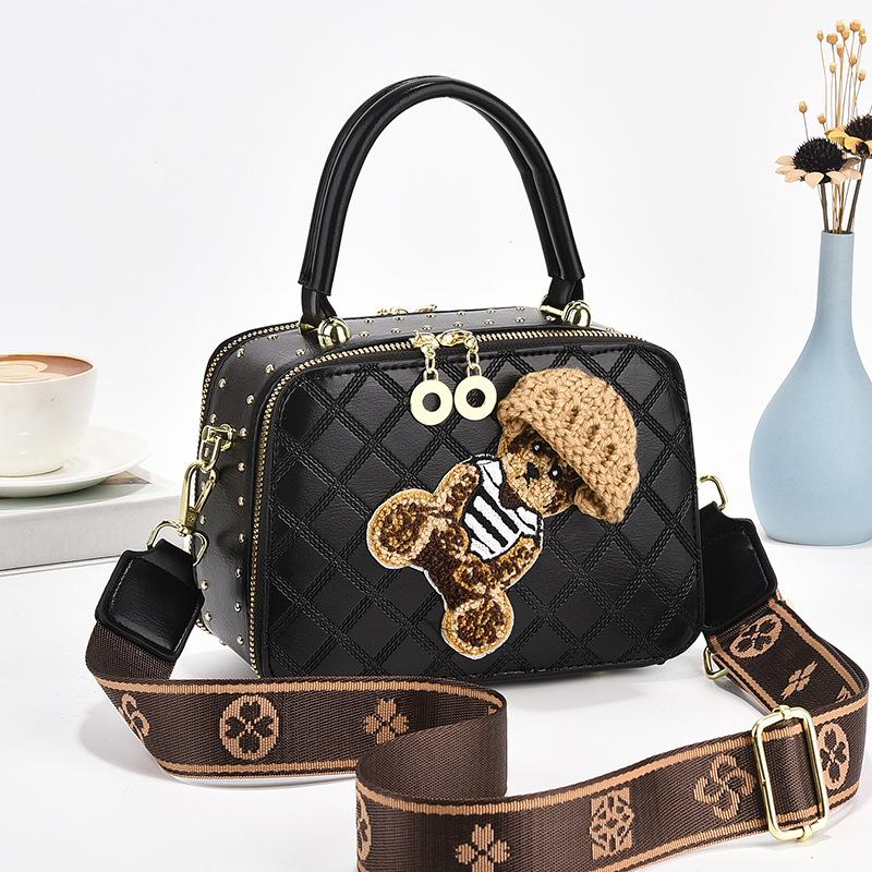 

Новые женские сумки Rivet Small Square, женская сумка через плечо, качественная кожаная сумка через плечо, роскошные женские сумки, элегантные женские сумки