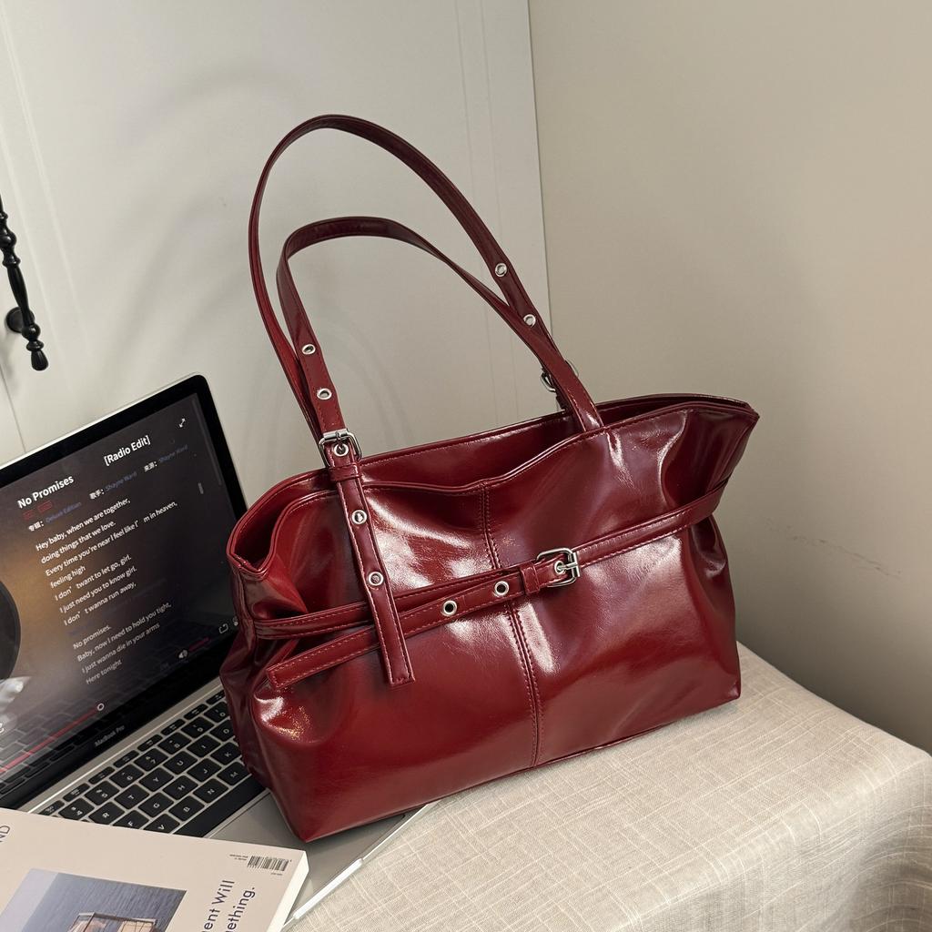 Retro Solid Color Faux Leather Shoulder Bag for Women, Chic Belt Buckle Clutch Handbag, Spacious Daily Commute Tote