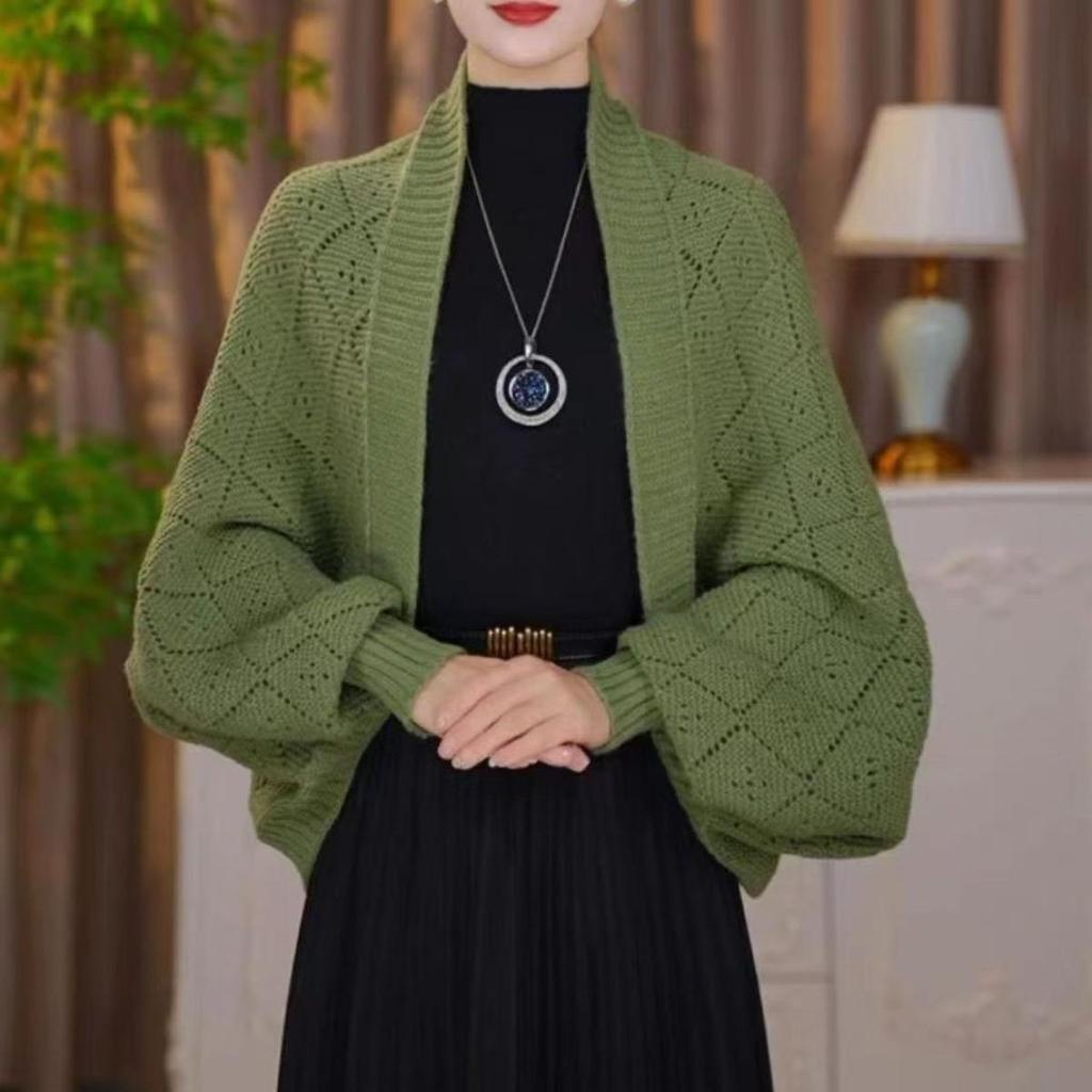 Autumn/Winter New Arrival: Knitted Close-Weave Check Shawl Warm, Versatile, Stylish & Elegant Cardigan Fashionable Outerwear