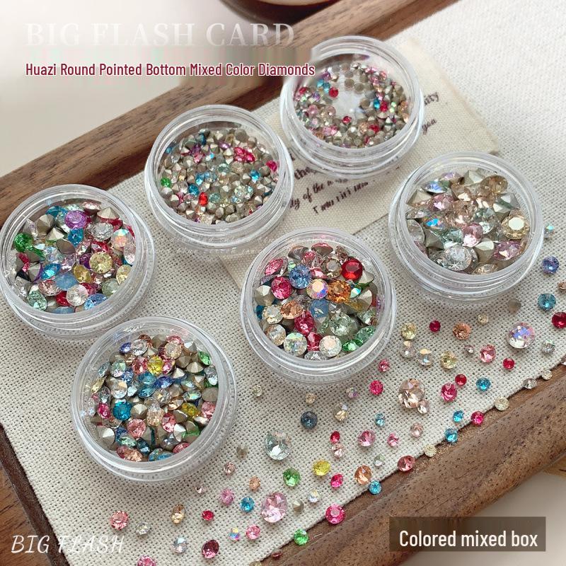 33-Cut Colored Pointed Rhinestones for Nail Art - Dazzling Multi-Faceted Round Stones, Ideal for DIY Filling and Stacking.