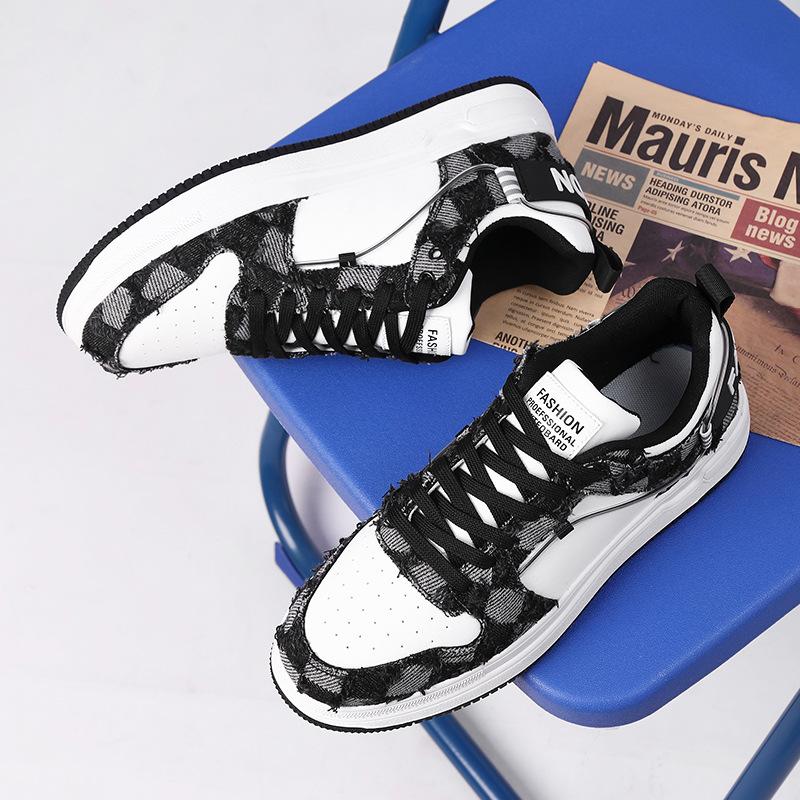 22 spring new black and white denim casual board shoes large size student sports shoes