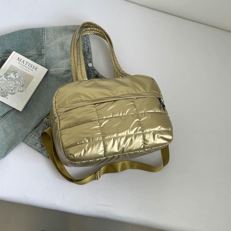 New Solid Color Soft Quilted Women's Handbag Shoulder Underarm Bag Lightweight and Simple Large-capacity Handbag