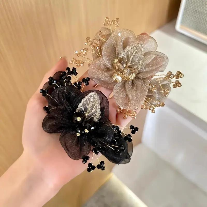 Women's Sweet Starry Hair Tie, 3D Petal Headband, Bun Accessory for Thick Hair, Minimalist Design, Elegant Glittery Ombre Ponytail Clip, Elastic Scrun