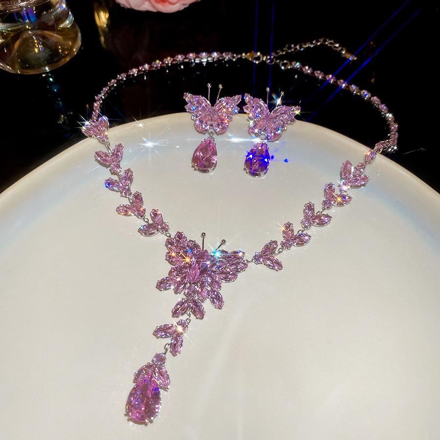 Elegant Rhinestone Inlaid Square Clavicle Necklace Set - Stylish, High-End Design for Women