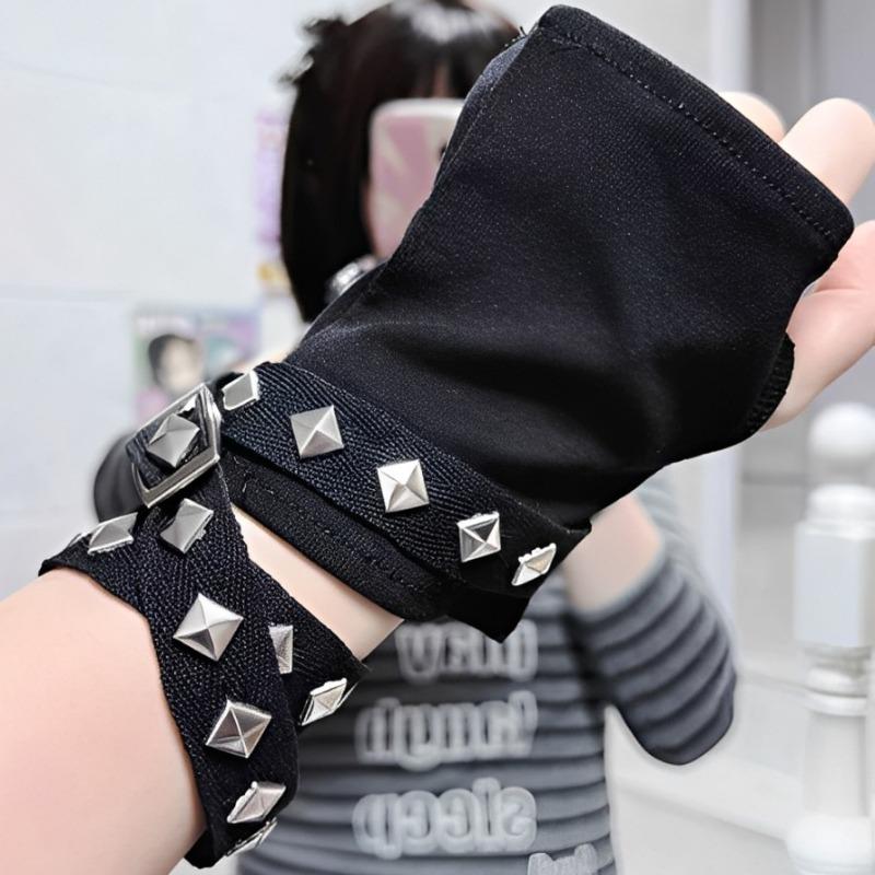 Y2K Millennium Hot Girl Rivet Strap Gloves Punk Style Subculture JK Girl Wasteland Style Accessories Sleeves Cosplay