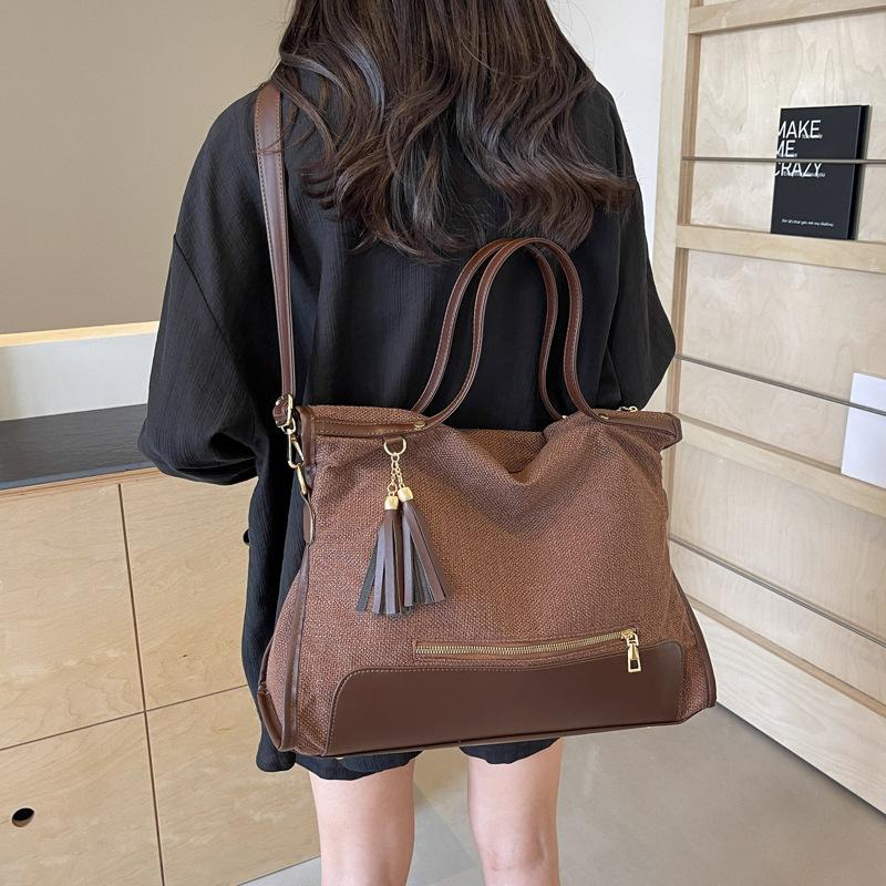 One shoulder crossbody large bag, tote bag, large capacity bag, women's bag, brown and beige handbag bag.
