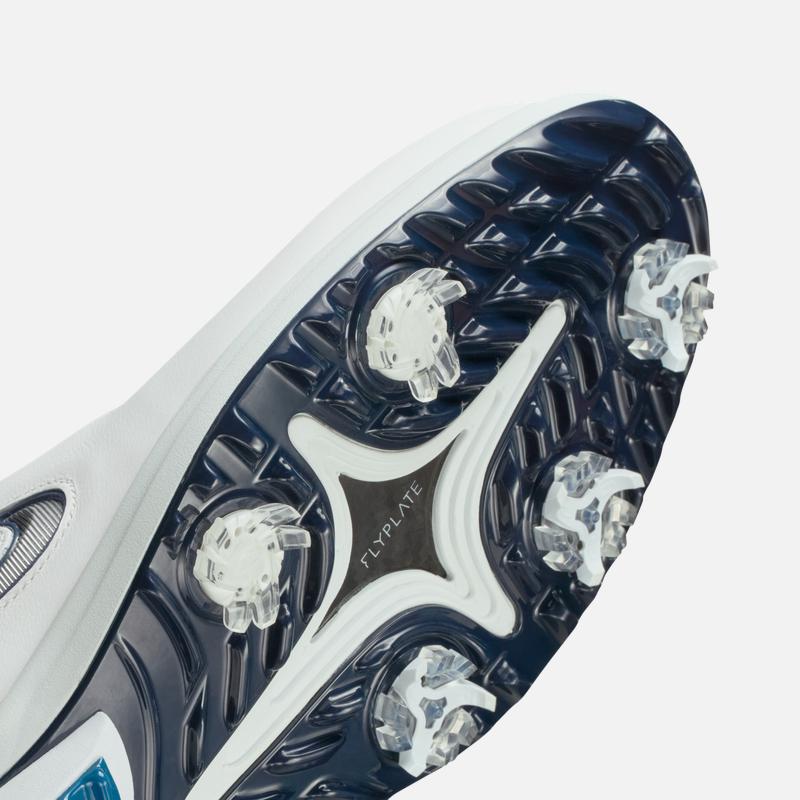 New Nike Sports Shoes Model NIKE VICTORY TOUR FZ4155
