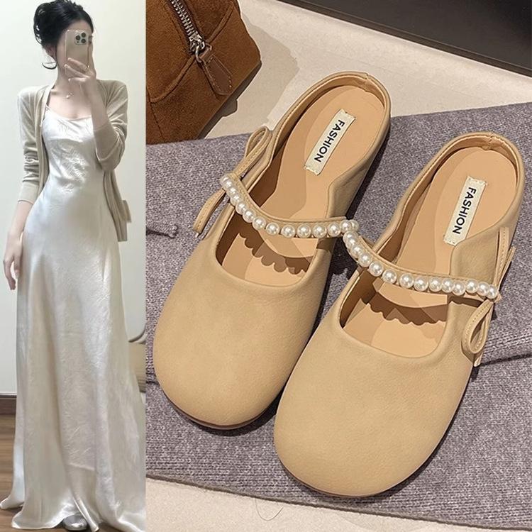 Baotou half slippers women's summer wear casual and versatile 2025 new pearl one-pedal flat sandals lazy shoes