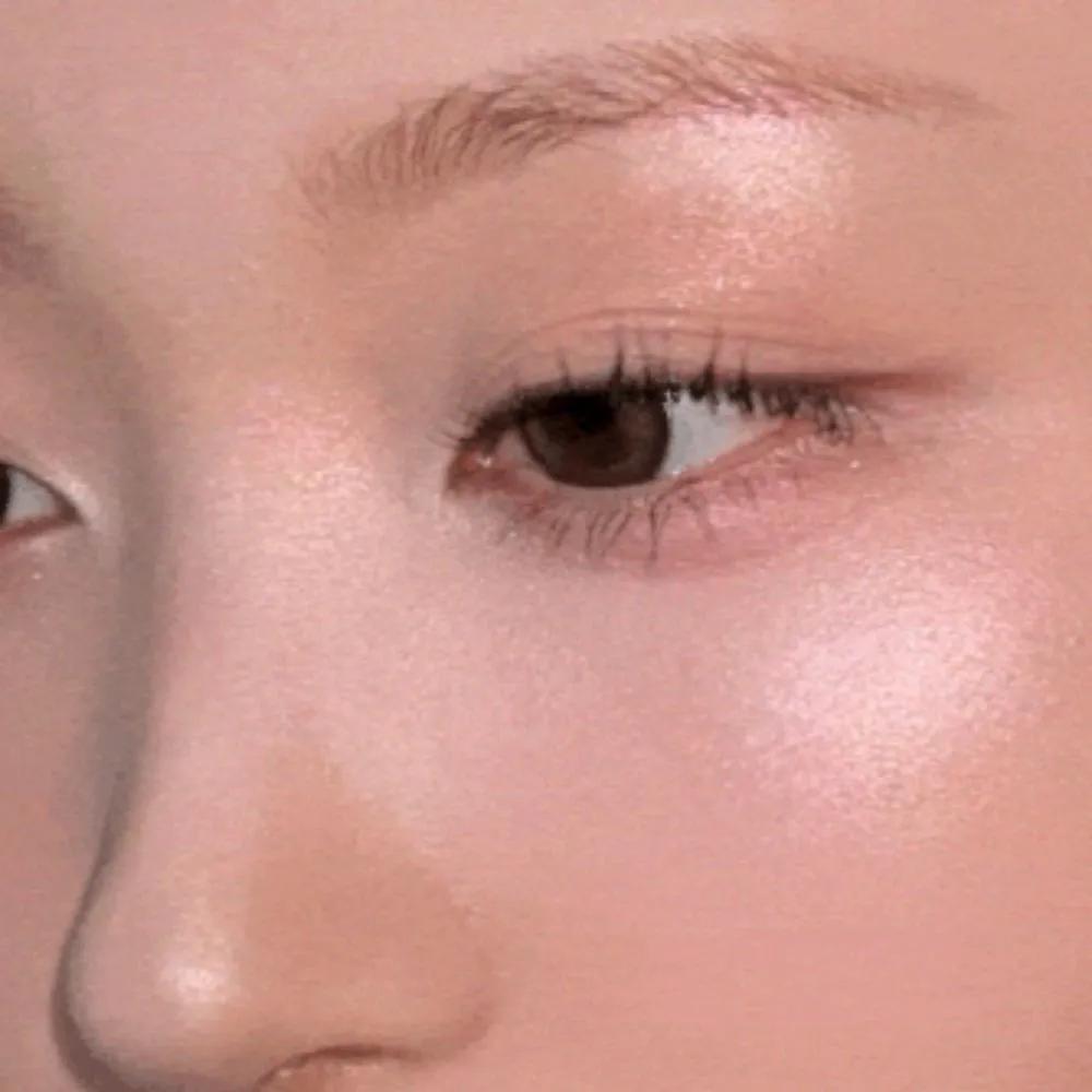 Face Fill Volumizer Cheek Highlighter P04 Serenade