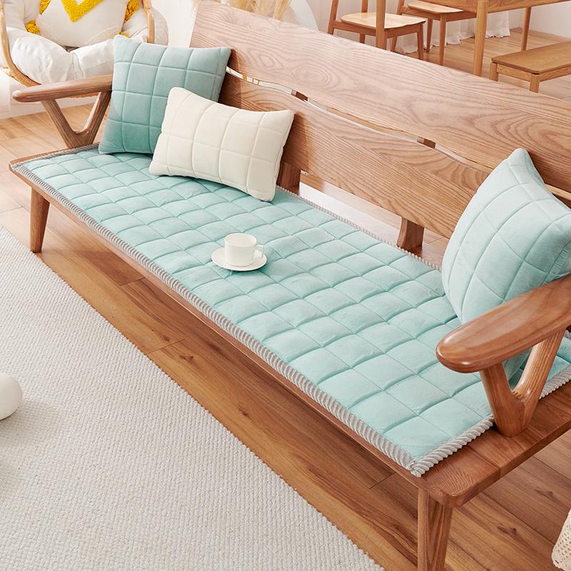 Plush Thickened Non-Slip Sofa Cushion Plaid Autumn and Winter Warm and Simple Living Room Solid Wood Sofa Cushion Cover Cloth