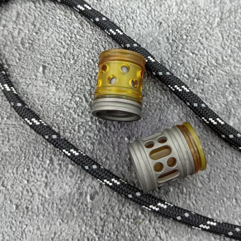 2-in-1 PEI Titanlegierung DIY Messerperlen Lanyard Anhänger Regenschirmseil Anhänger EDC Gewebtes Paracord Lanyard Messerzubehör