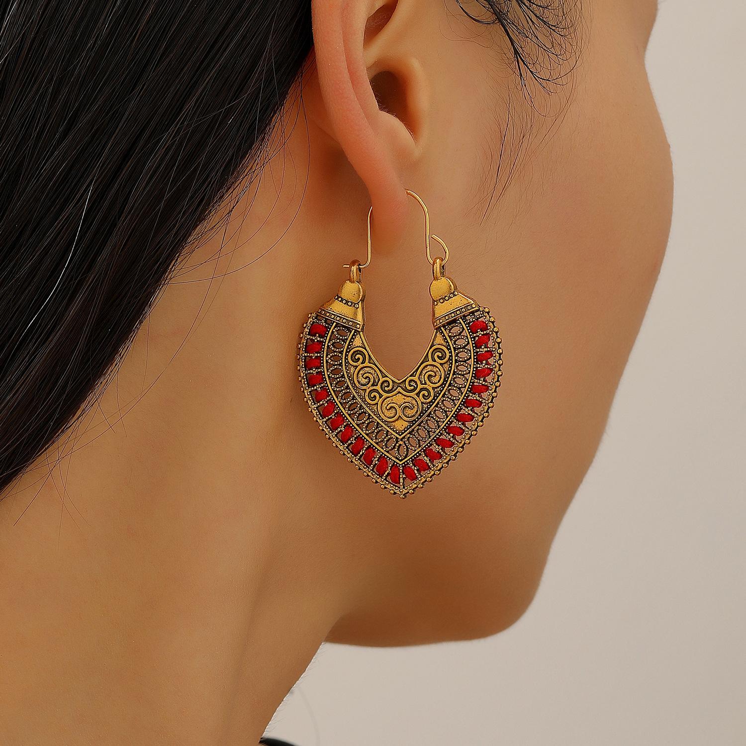 

Серьги в ретро богемном этническом стиле с полым резным дизайном для женщин 1 pair