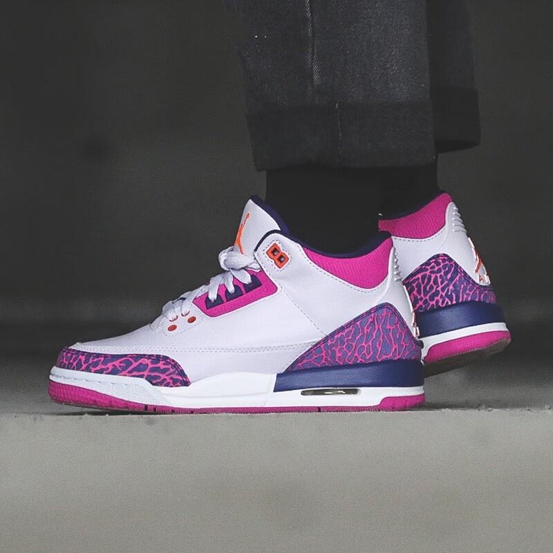(GS) Air Jordan 3 Retro 'Barely Grape' Kids' 441140-500