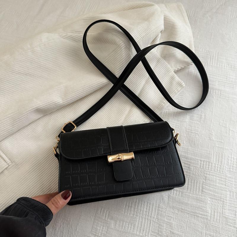 Simple Pu Square Shoulder Bag With Phone Pocket For Casual Wear