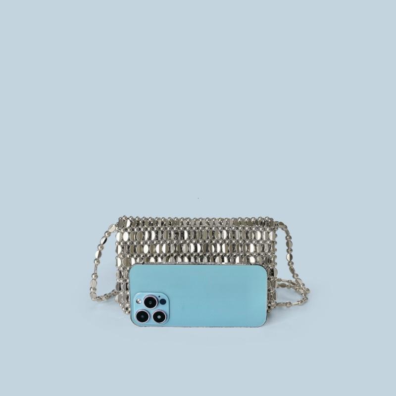 Summer Blingbling Retro Silver Hollow Design Handmade Beaded Flip Phone Bag Luxury Women Shoudler Bag Lady Crossbody Bags