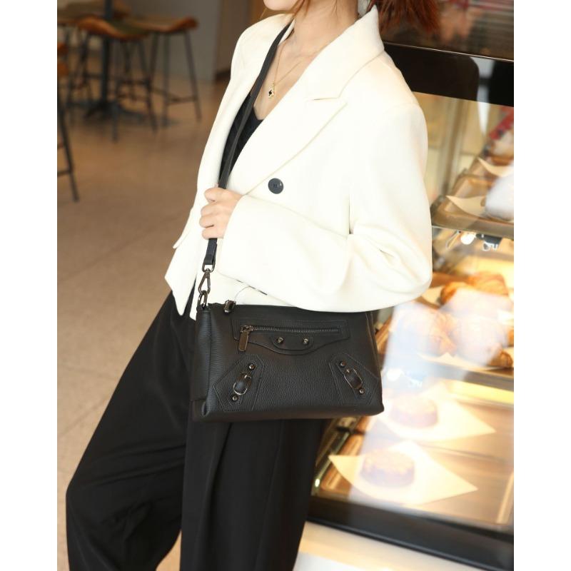 

One-shoulder Women s Bag, Large-capacity Fashionable One-shoulder Messenger Square Bag. чорний