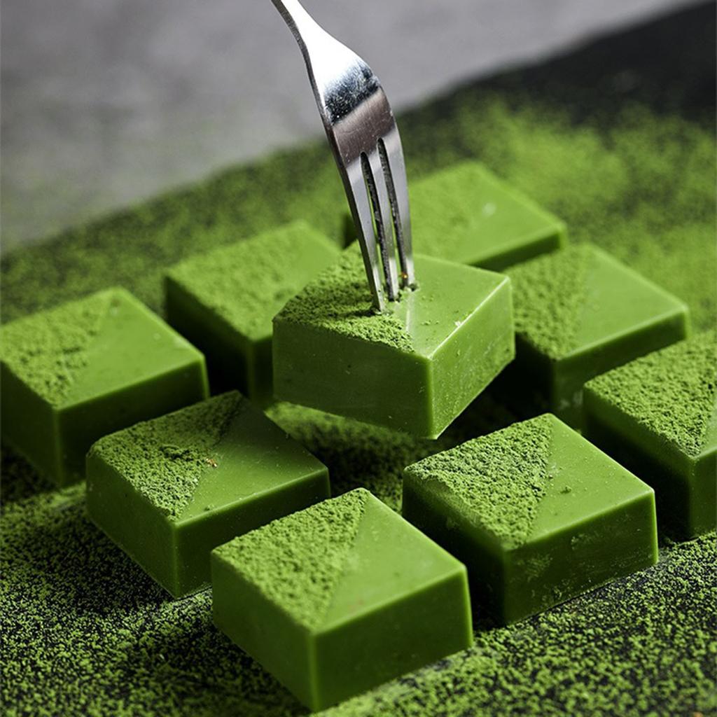 Easily Release Ice Mold 100 Grids Small Square Ice Tray Flexible Silicone Ice Maker for Cocktails Coffee Enduring