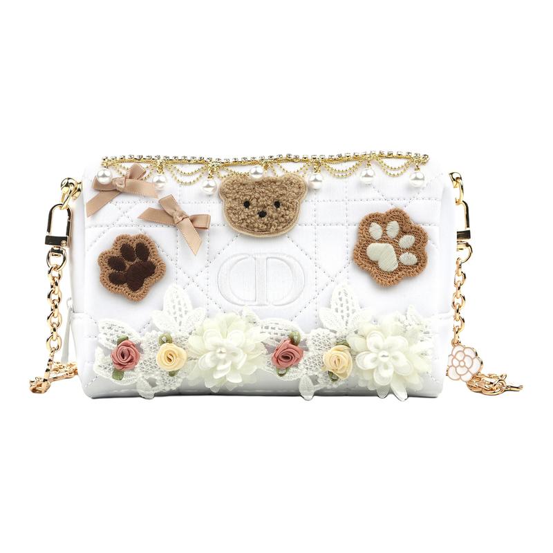 

DIOR Bag [Customized cosmetic bag] Jiuqi toy bear, high-end and versatile, sweet and mature ballet style Korean embroidery, portable storage, белый