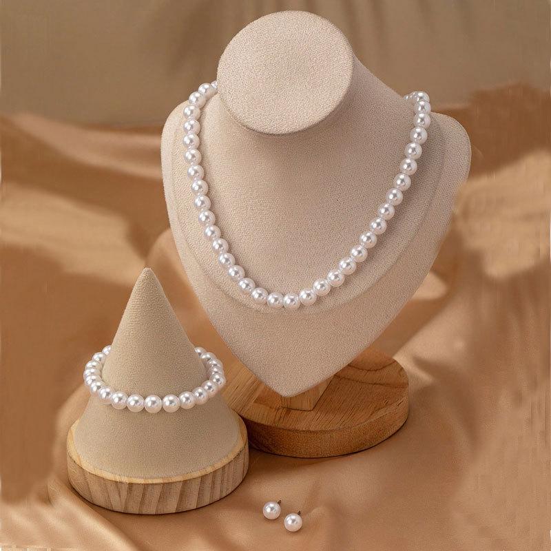 Retro Imitation Pearl Necklace Bracelet Stud Earrings Three-piece Set Elegant Temperament Pearl Set Chain Accessories