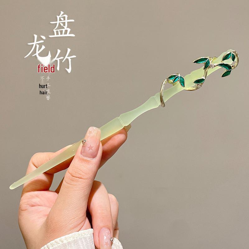 Elegant Retro Tassel Hairpin for Hanfu Updo - Women's Chinese Style Metal Hair Clip