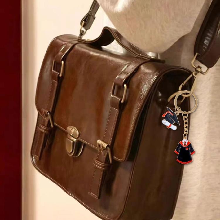 Colorful Mortarboard Academic Dress Charm Keychain Unisex Alloy Keyring Bag Pendant Graduation Ceremony Souvenir