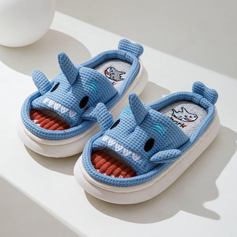 

Cute Cartoon -themed Cotton Slippers For Children, Thick-soled And Warm. 24 синій