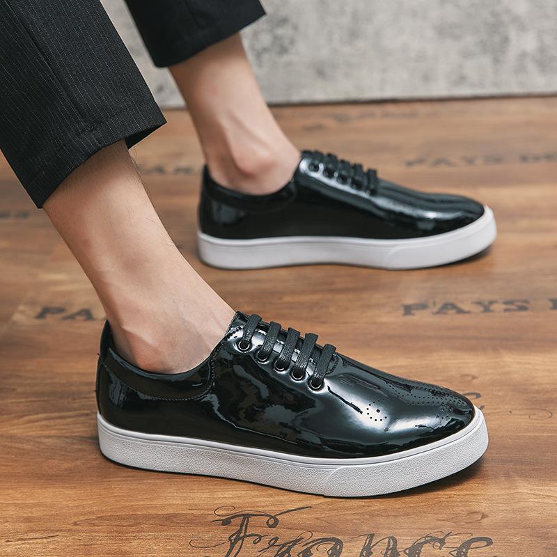 Spring Autumn Leather Sneakers High Quality Patent Leather Casual Shoes Lace Up Green Fashion Designer Leather Brogues Shoes